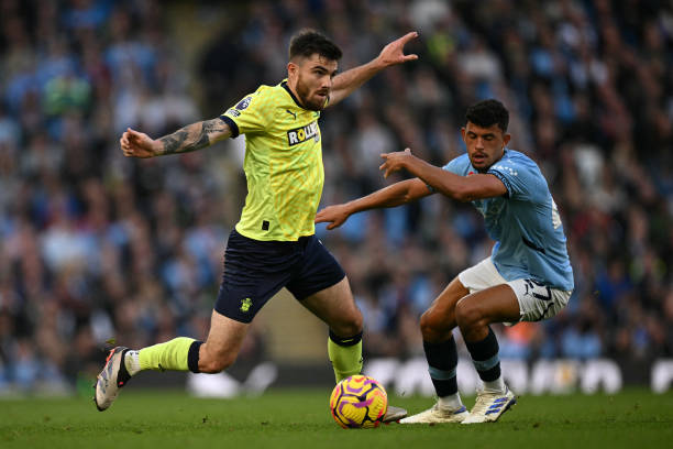 西班牙以其 西班牙以其