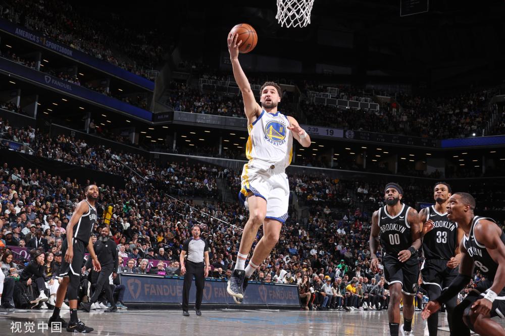 足坛的商业 足坛的商业