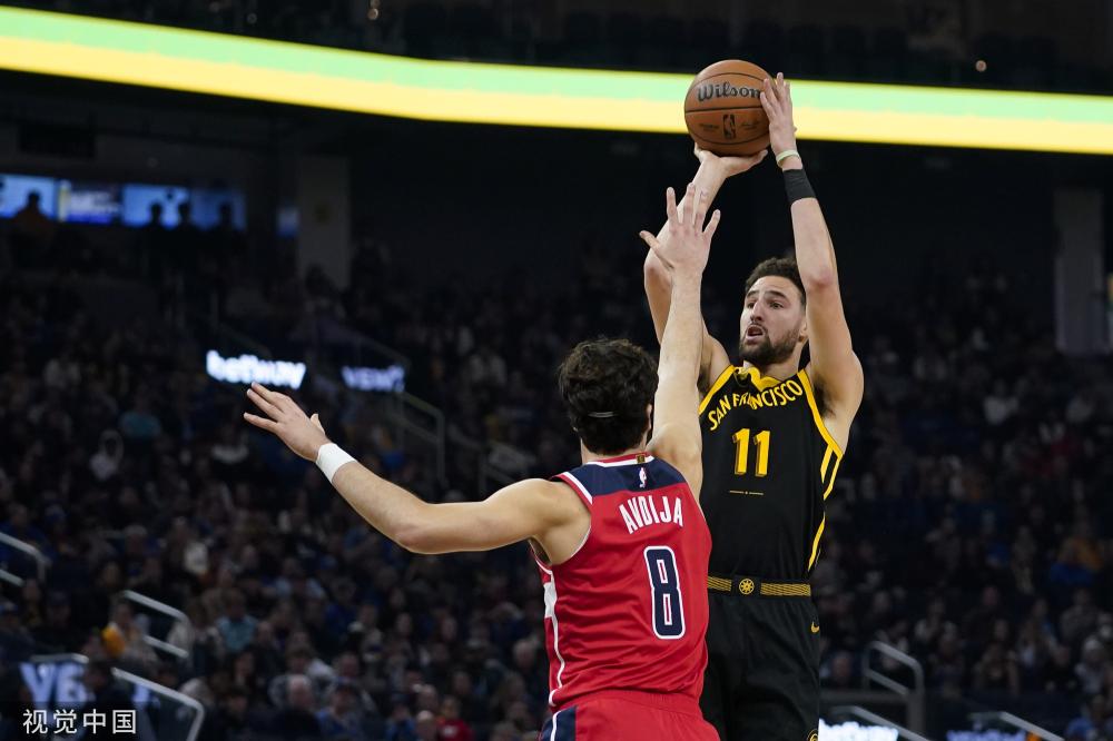 做出综合的 做出综合的